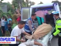 Laka Tunggal Mahasiswa Asal Bojonegoro Dilarikan ke RS Muhammadiyah Lamongan