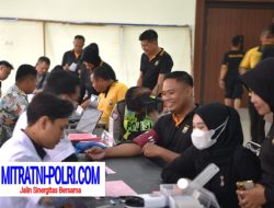 Tak Hanya Jaga Kamtibmas, Polres Gresik Turun Tangan Donor Darah Bantu Penuhi Stok Darah PMI
