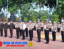 63 Anggota Terima Penghargaan dan Satyalancana, Kapolres Gresik Apresiasi Dedikasi Personel