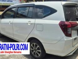 Mobil Grab di Mojowarno Jombang Digondol Penumpang Saat Sopir Belanja Pelaku di Tangkap di Kediri