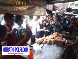 Khofifah Indar Parawansa Sidak Pasar Dukuh Kupang Surabaya, Pastikan Pasokan dan Harga Terkendali Jelang Ramadan